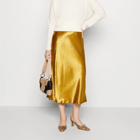 Nasty Gal Metallic Gold Yellow Satin Midi Skirt size 10/M - Picture 4 of 5